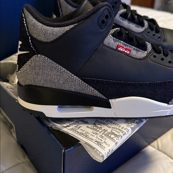 BNInBox Nike + Levi’s Air Jordan 3 RtR LSCBlack & Gray Men's Sneakers, Sz 10